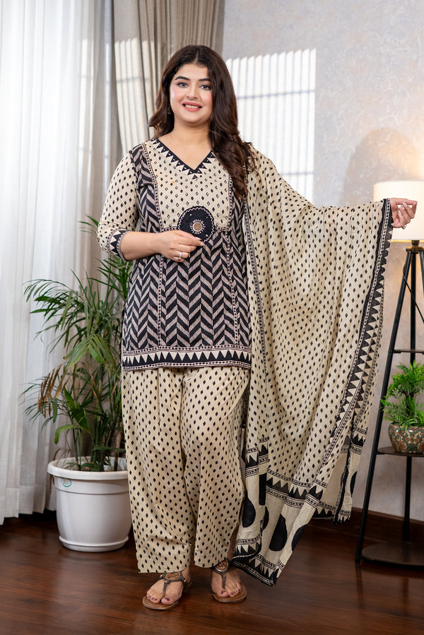 Black & Beige Zigzag Suit Set
