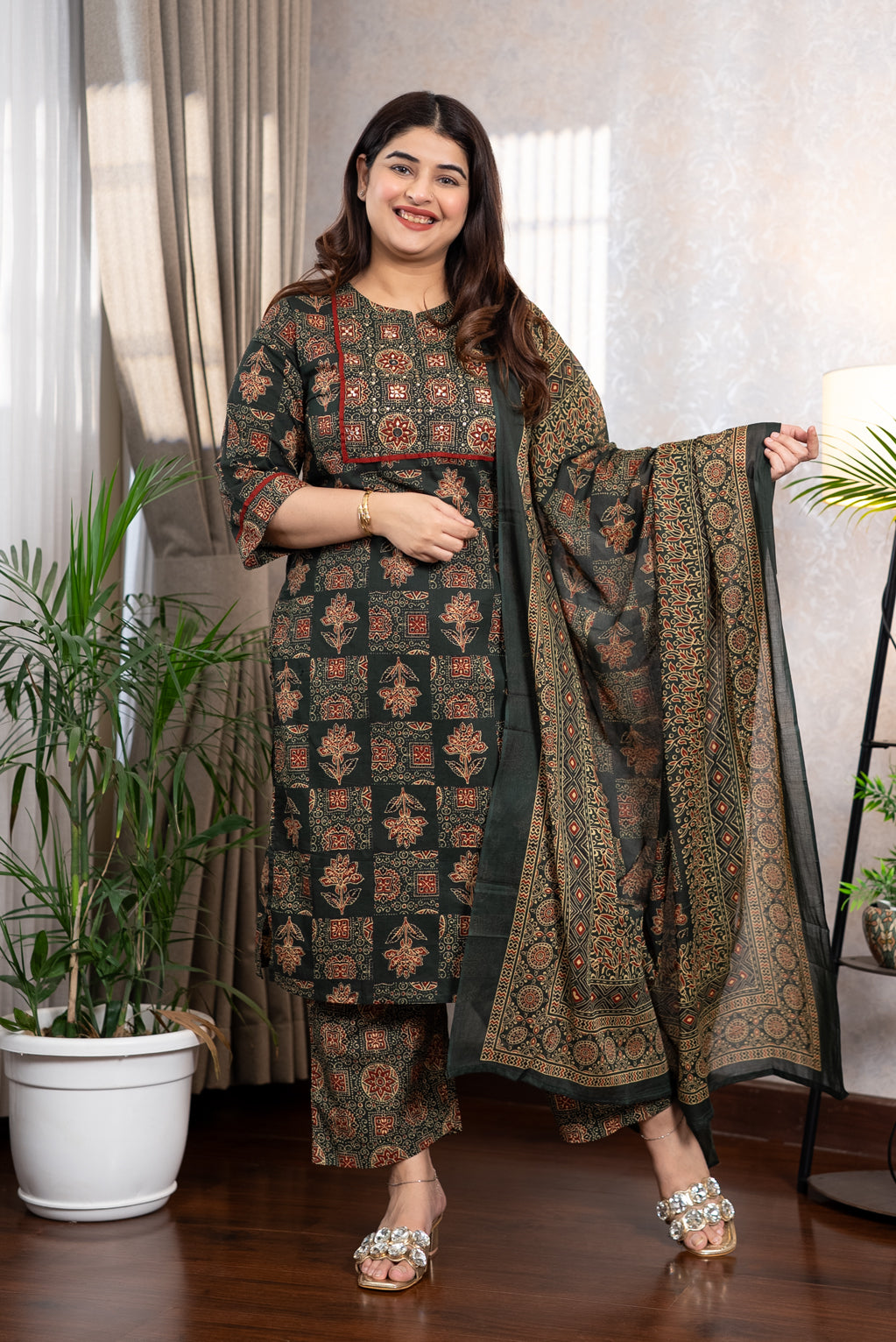 Green Pure Cotton Suit Set