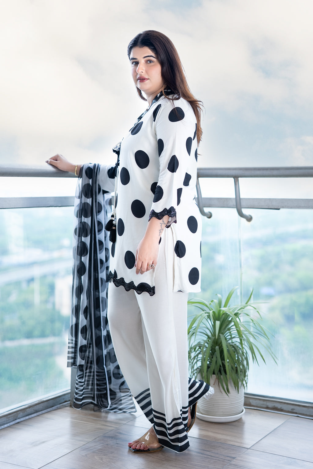 White Black Polka Dot Suit Set