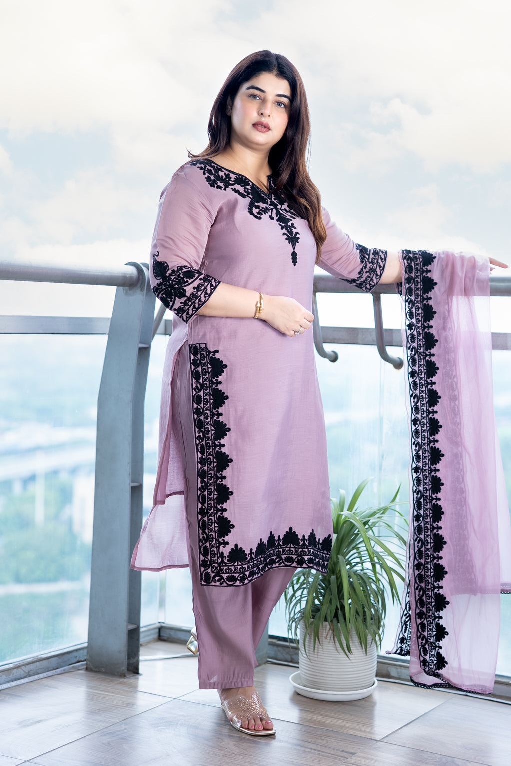Mauve Kashmiri Design Suit Set