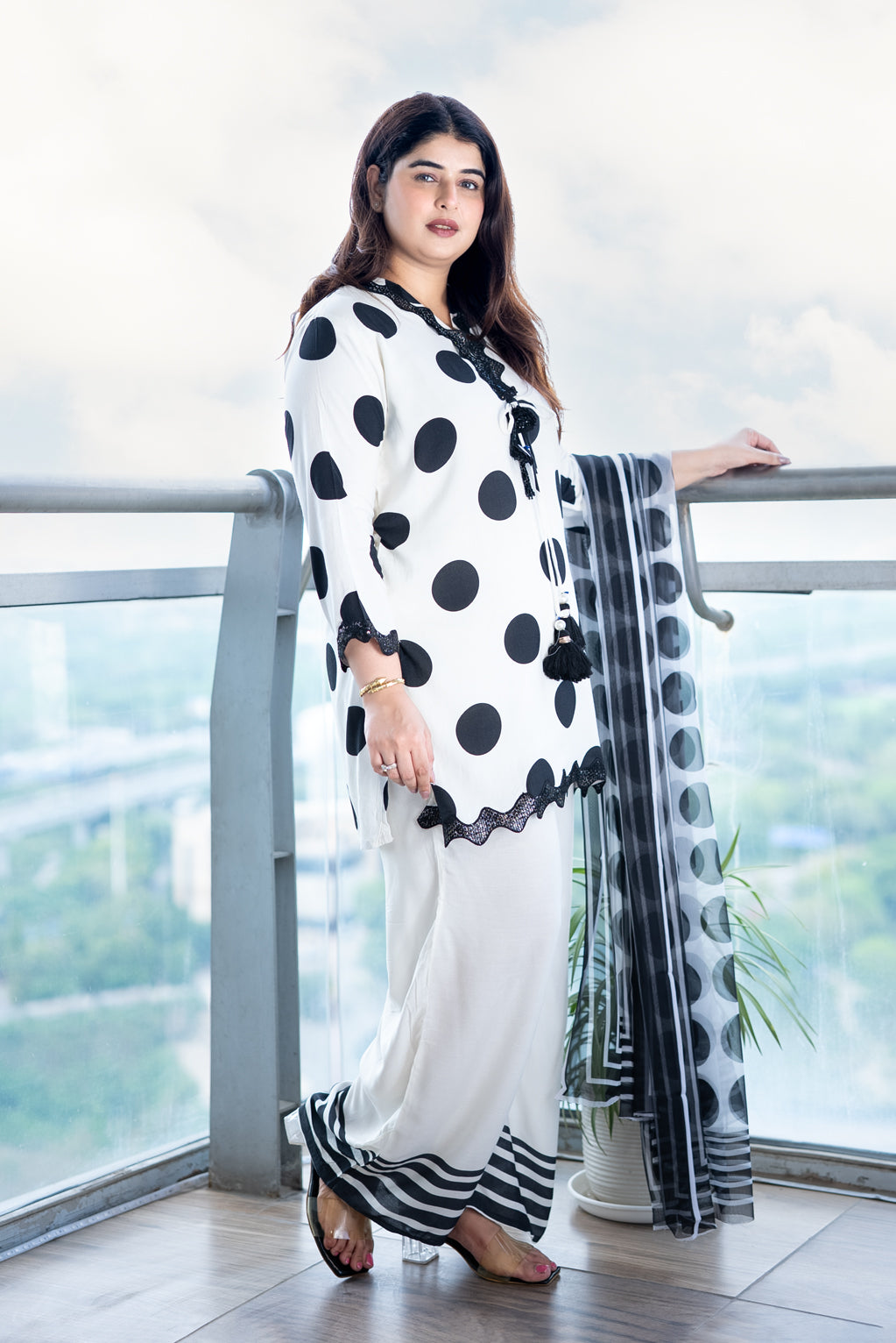 White Black Polka Dot Suit Set