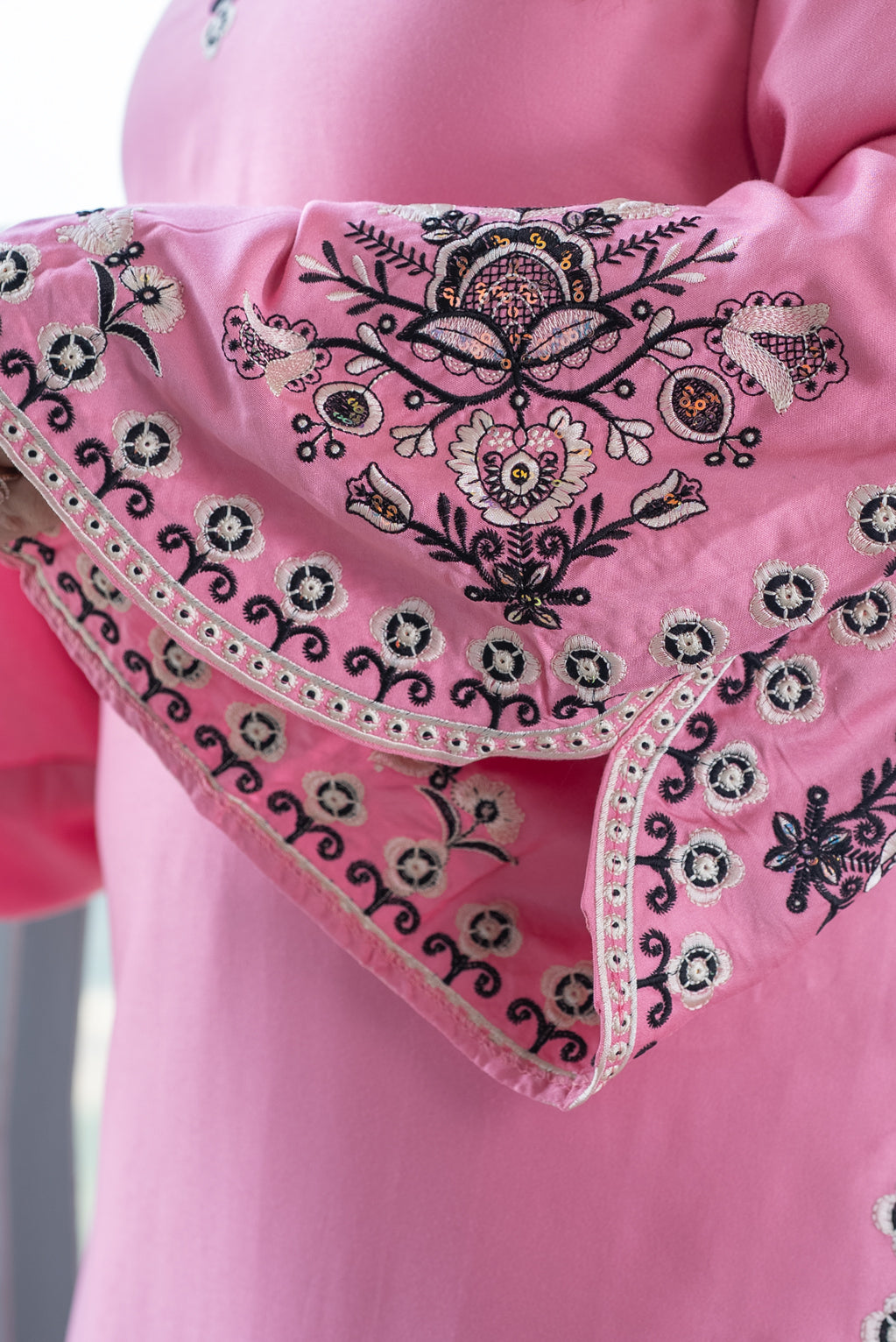 Pink White Embroidered Bell-Sleeve Suit Set